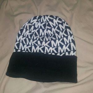 Michael kors hat